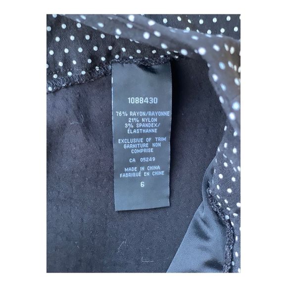 Black Polkadot Flocked Bermuda Shorts Stretch - Picture 3 of 8